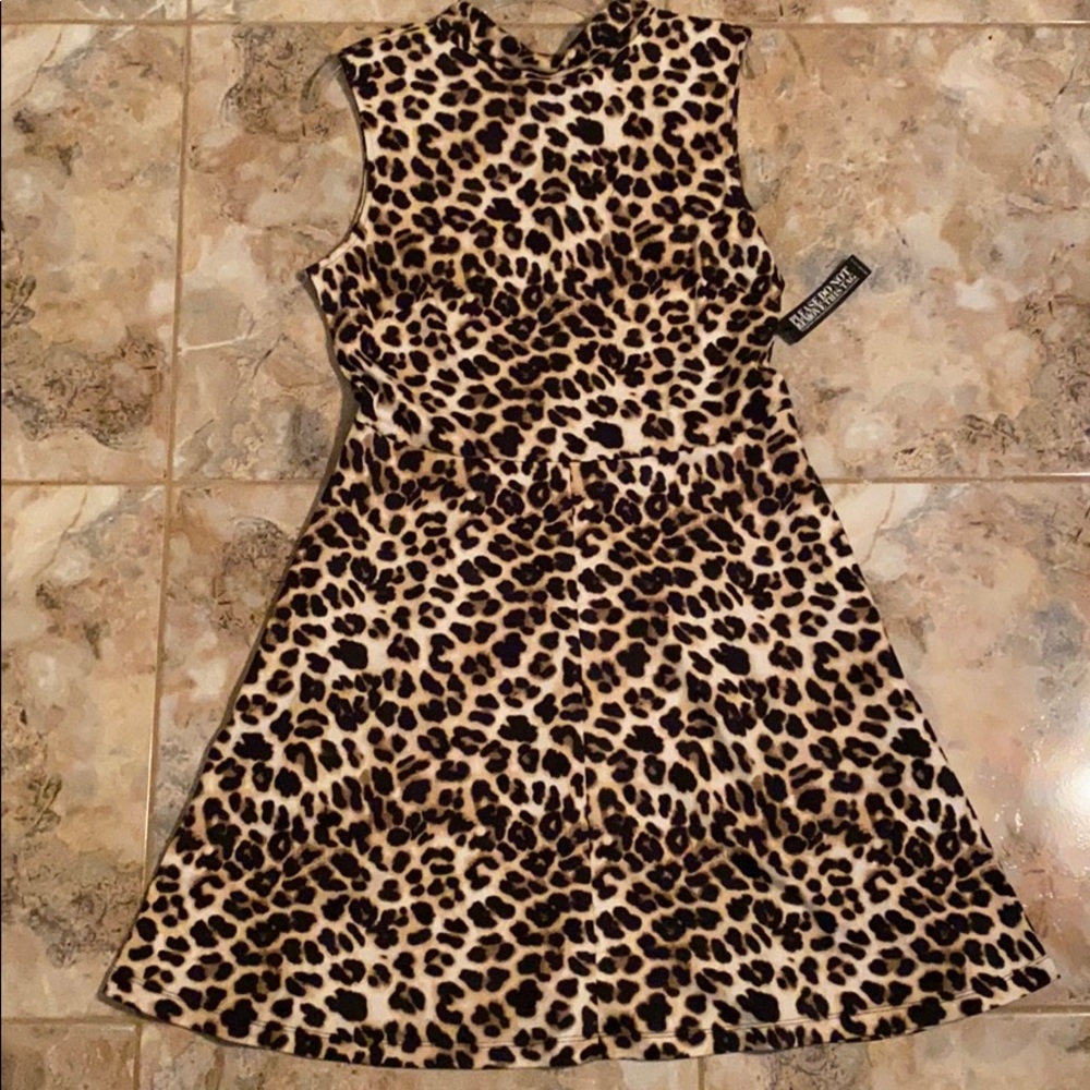Sleeveless Leopard Dress